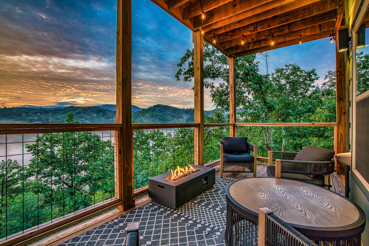 Hatcher Hideaway Photo 16
