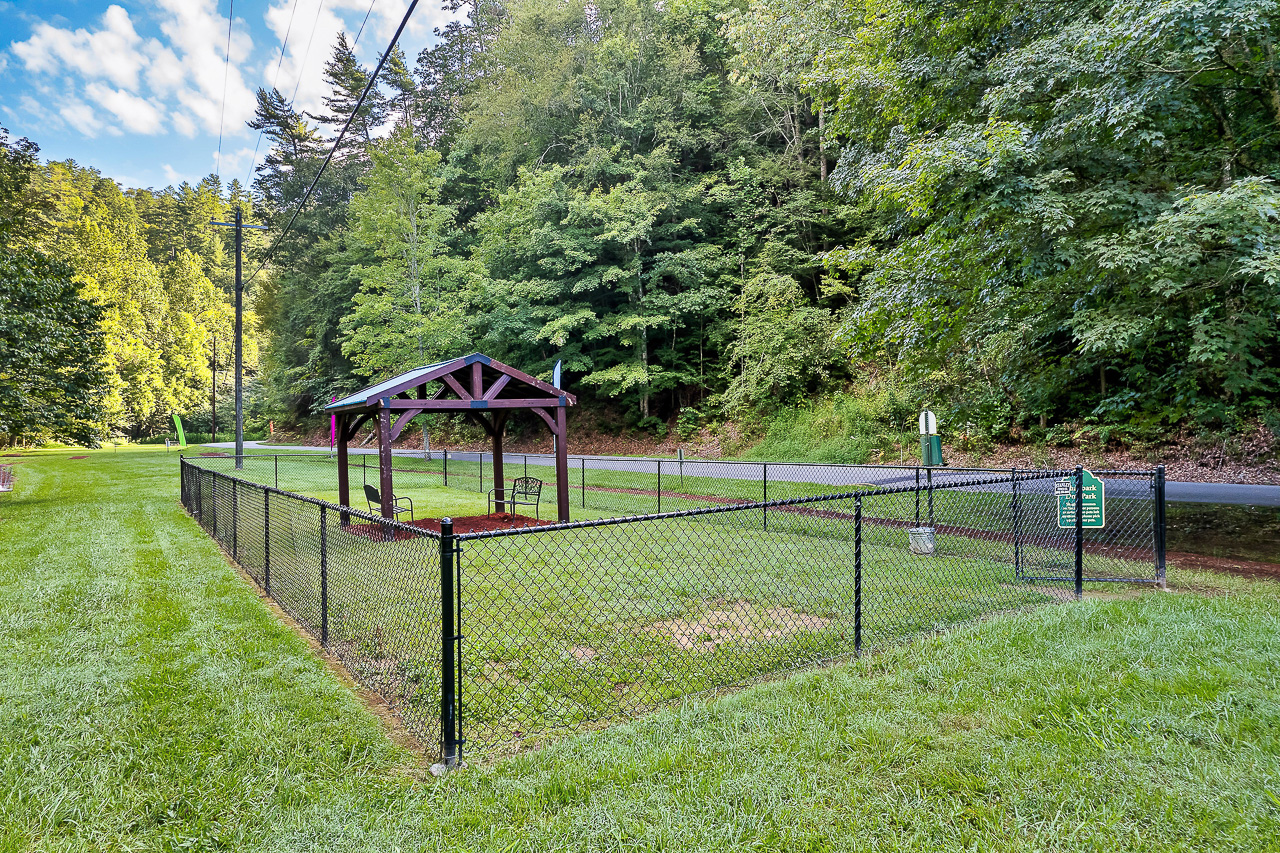 Hatcher Hideaway Photo 95